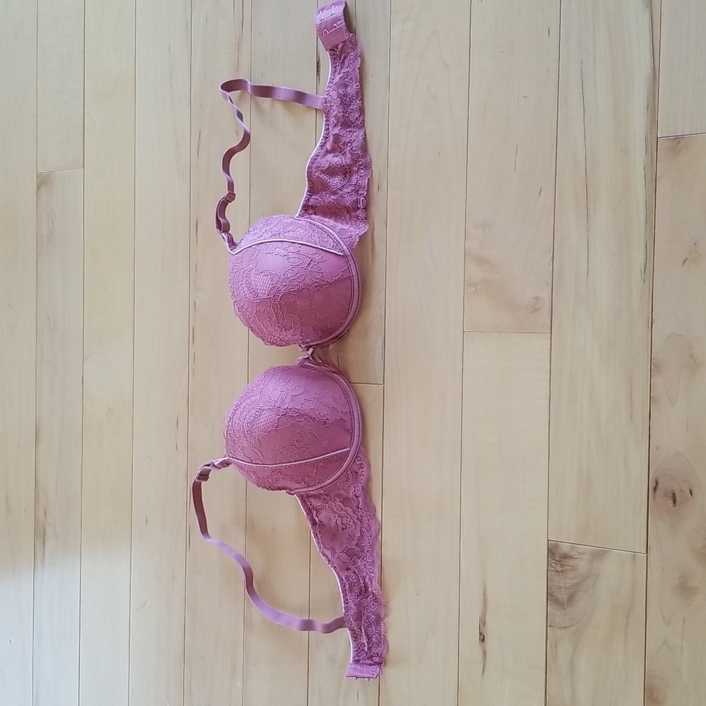 Women's Lacey Bra
